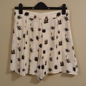 Topshop Cactus-print shorts